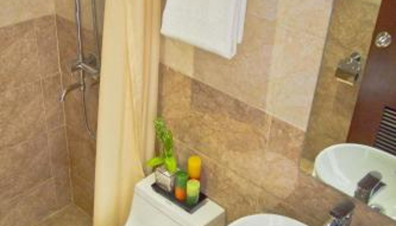 Badkamer - Canberry Hotel