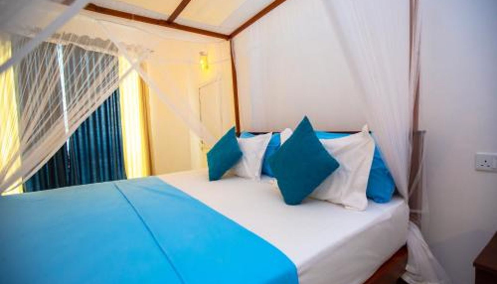Habitación - Hotel Zeilan Sunset Point