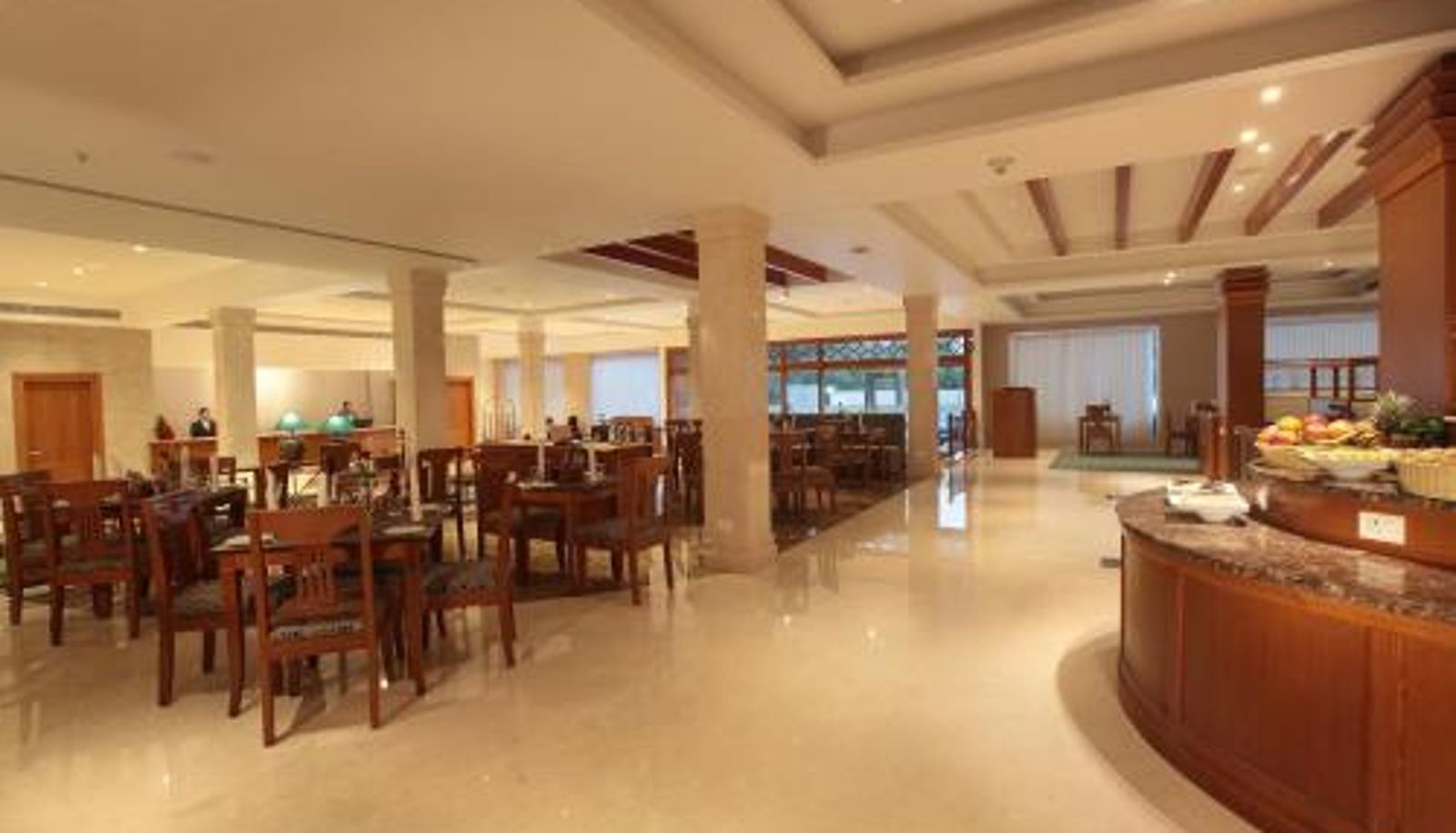 Ontbijtzaal in het restaurant - Monsoon Empress Kochi