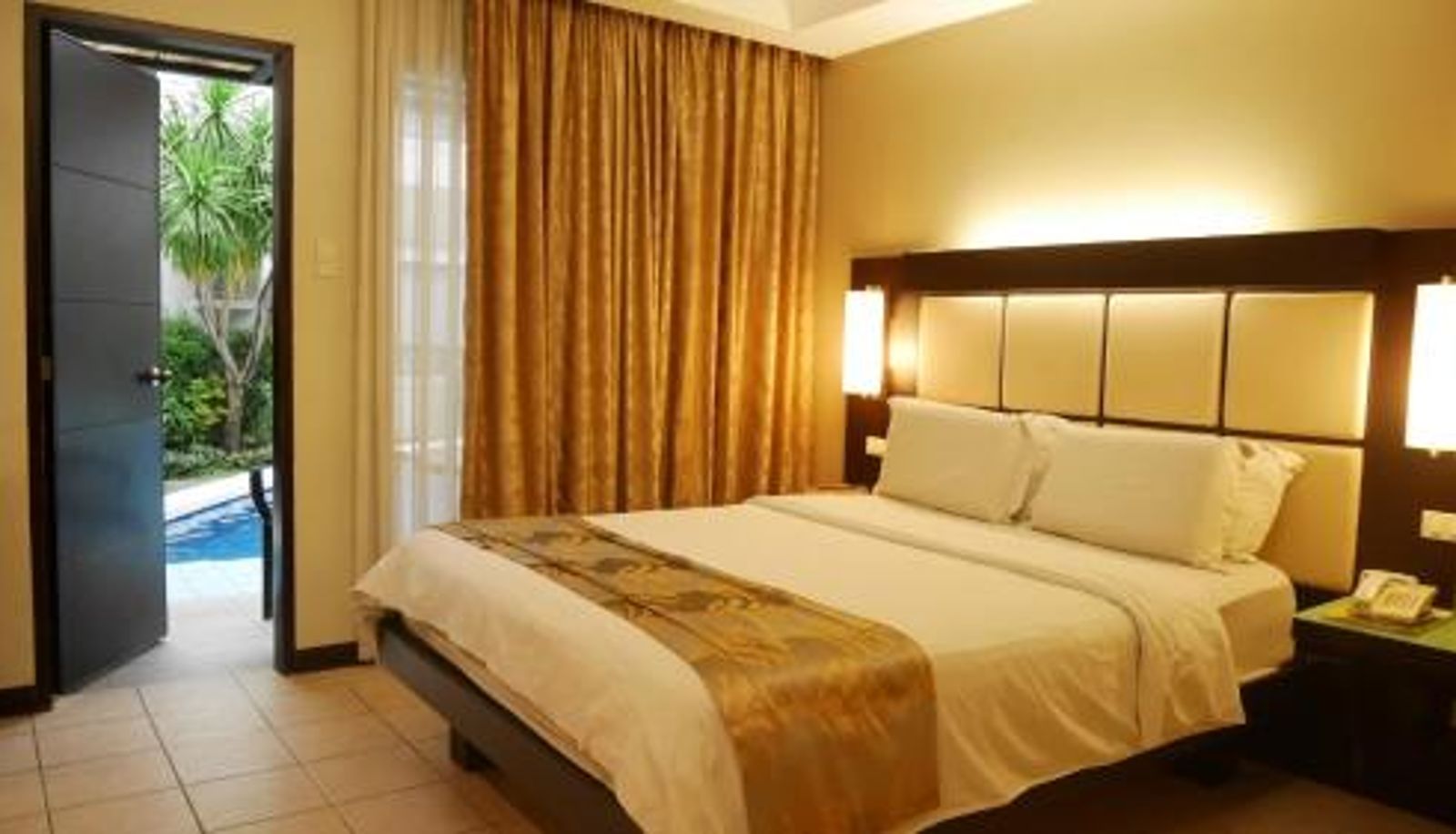 Zimmer - Circle Inn Hotel and Suites Bacolod