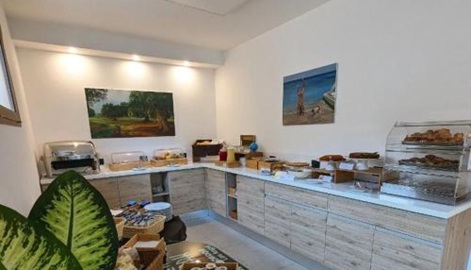 Ontbijtzaal in het restaurant - Morello Beach Hotel