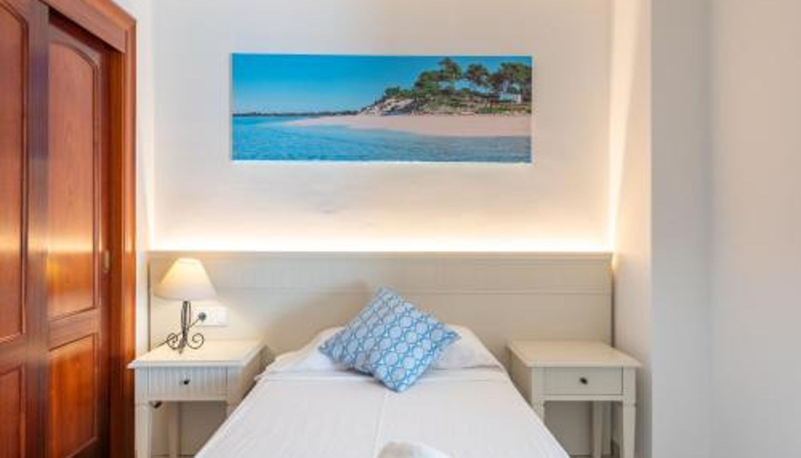 Info - Hotel Martorell by MHR