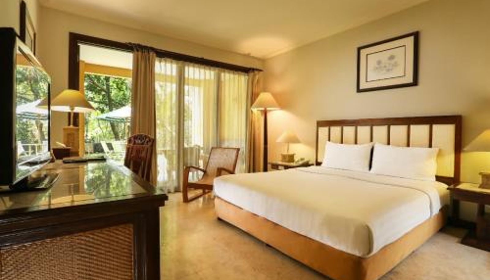 Room - Laras Asri Resort & Spa