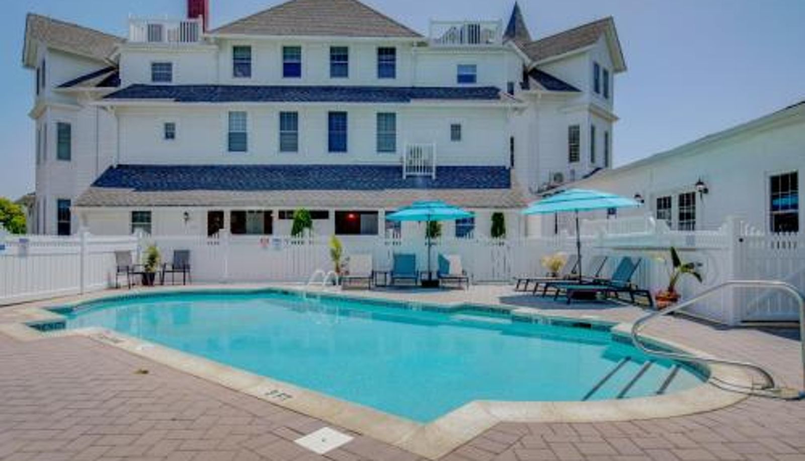 Piscina - The Hewitt Wellington Hotel
