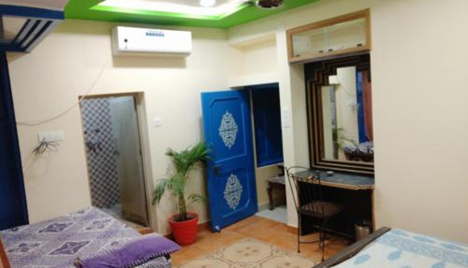 Dreibettzimmer - Shivam Guest House