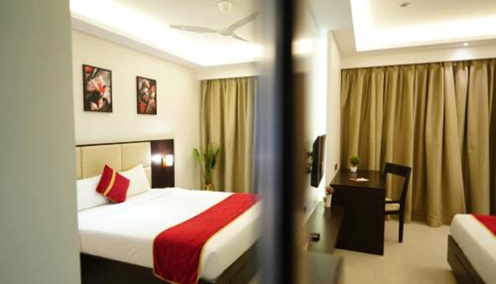 Room - Hotel Grand Visava Lonavala