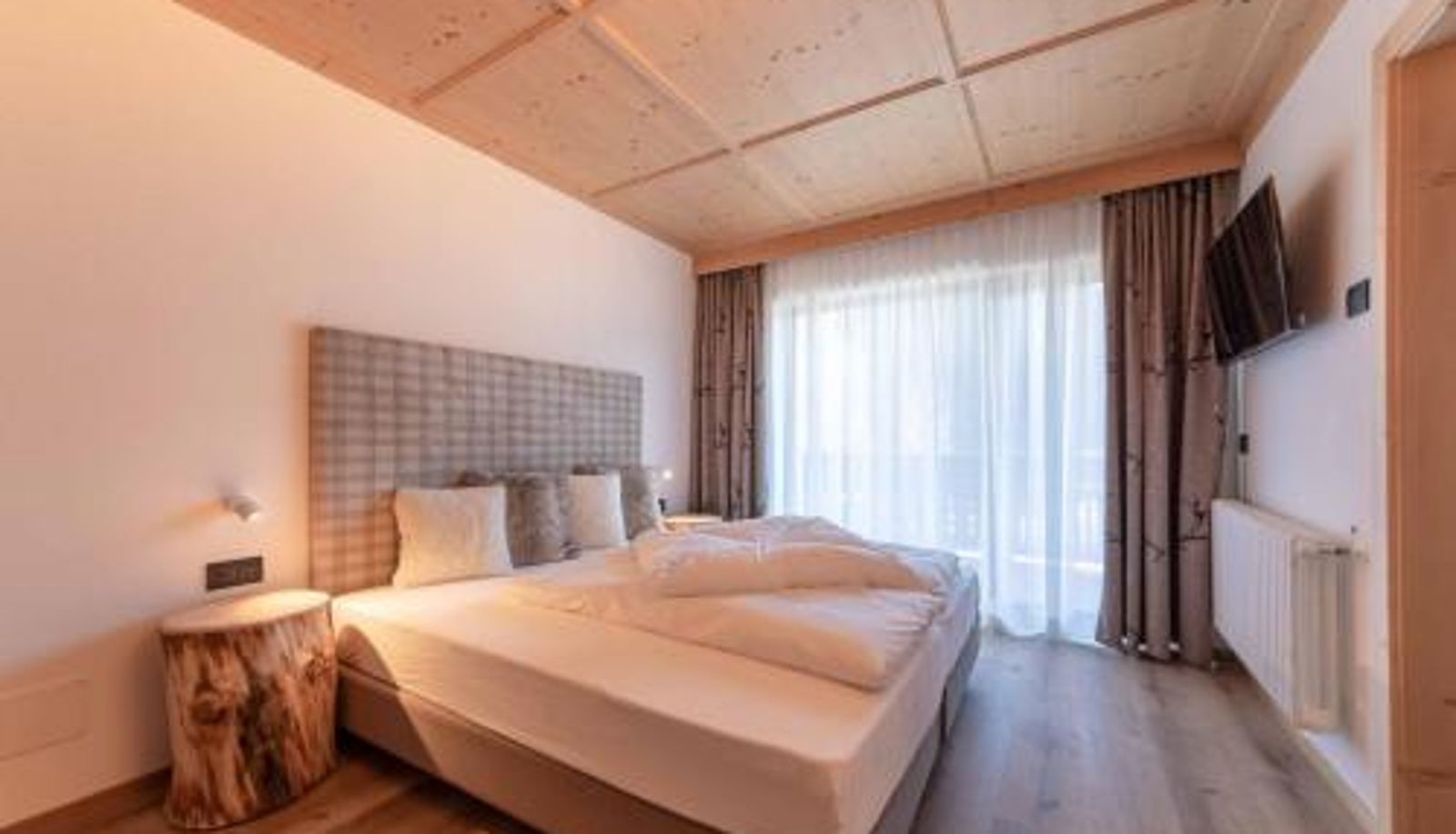 Info - Garni Hotel Residence Diamant