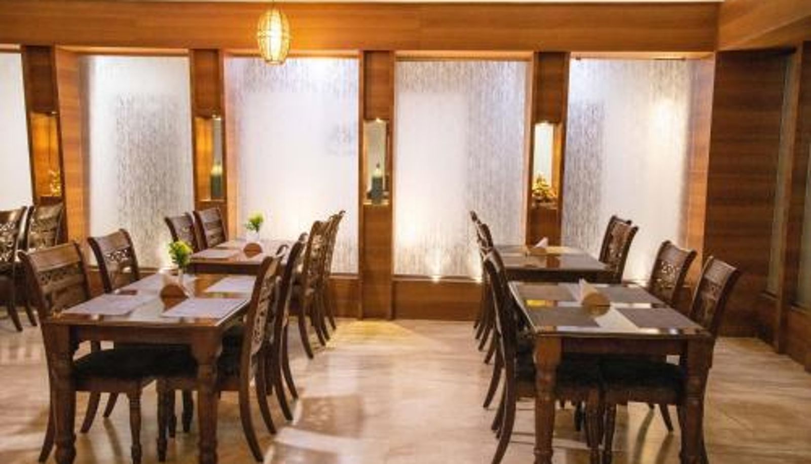 Ontbijtzaal in het restaurant - Hotel High Point