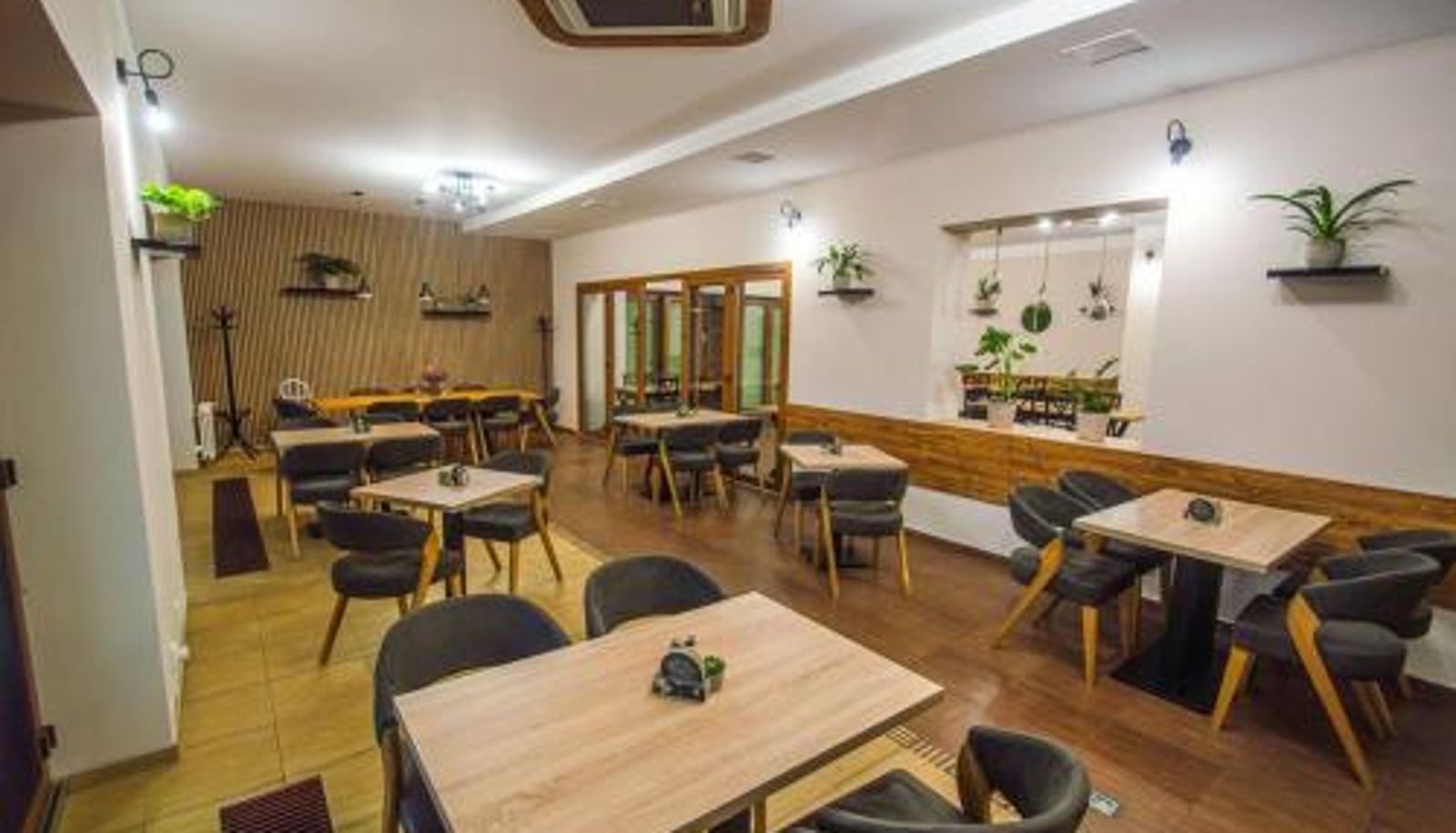 Sala prima colazione all'interno del ristorante - Hotel Sport