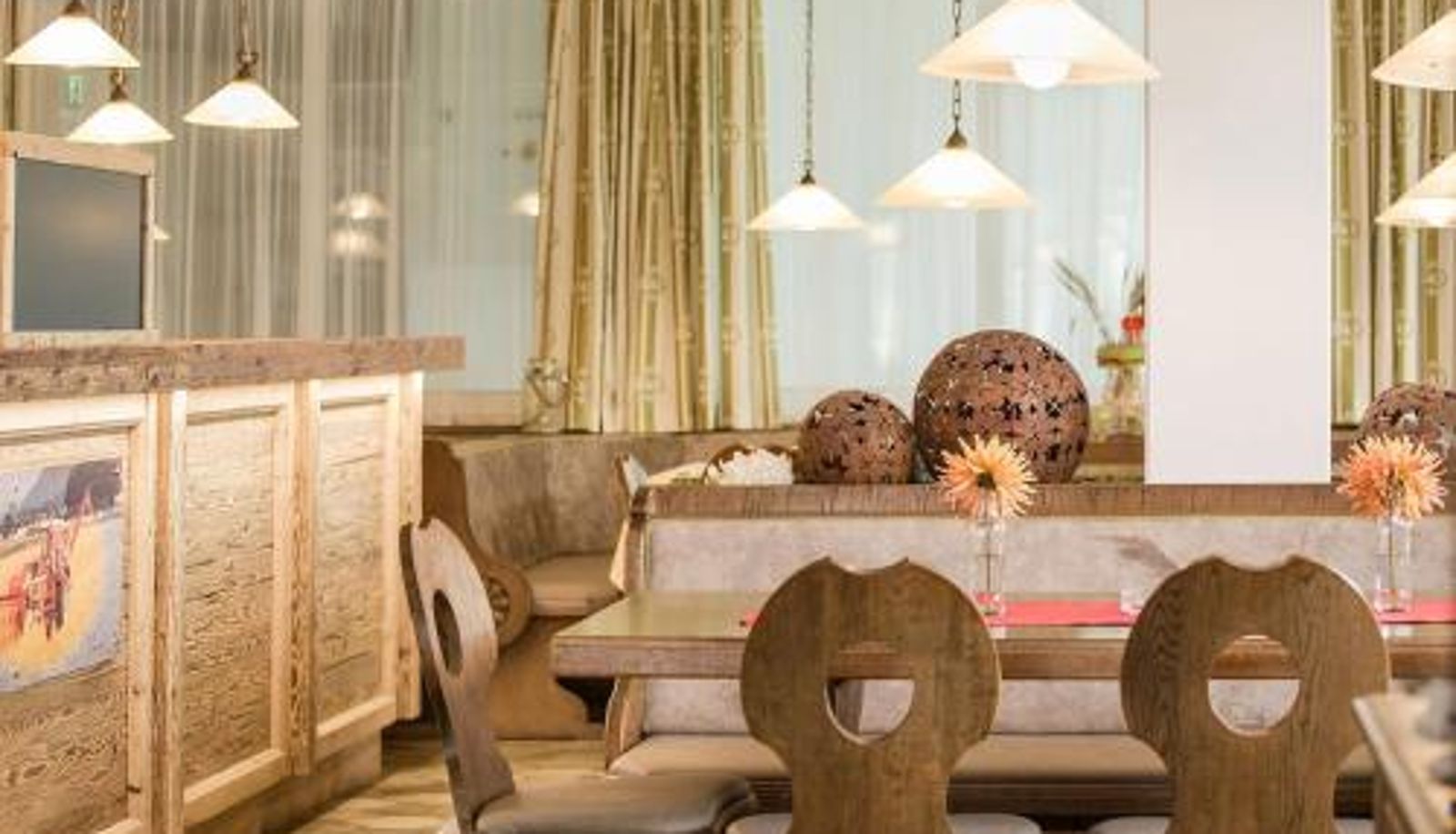 Frühstücksraum innerhalb des Restaurants - Hotel & Restaurant Rupertigau