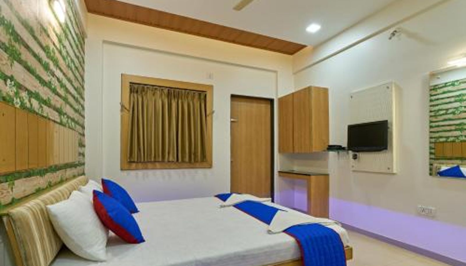 Info - Hotel Ganeshratna Executive Kolhapur