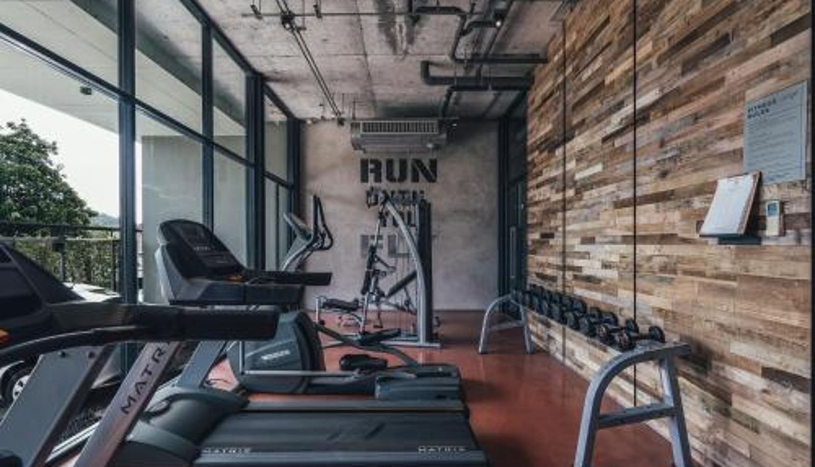 Wellness- und Fitnessbereich - Sugar Marina Hotel -AVIATOR- Phuket Airport