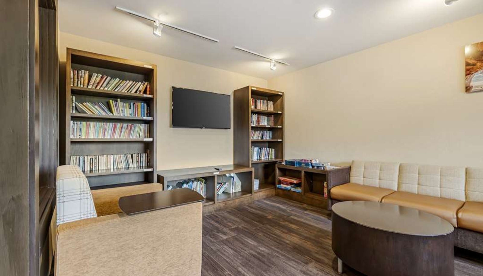 Lobby - Best Western Plus InnTowner Madison