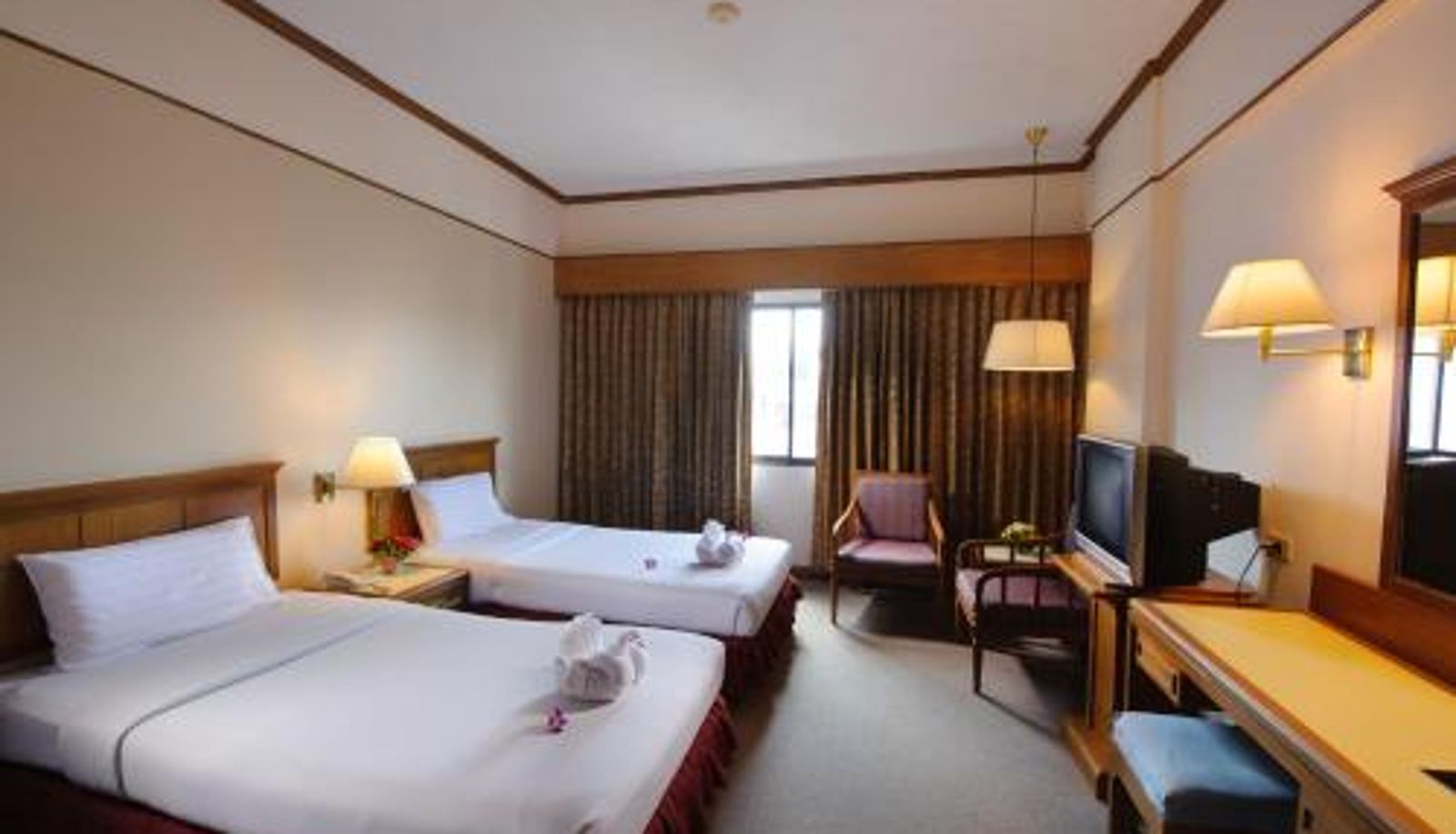 Info - Betong Merlin Hotel