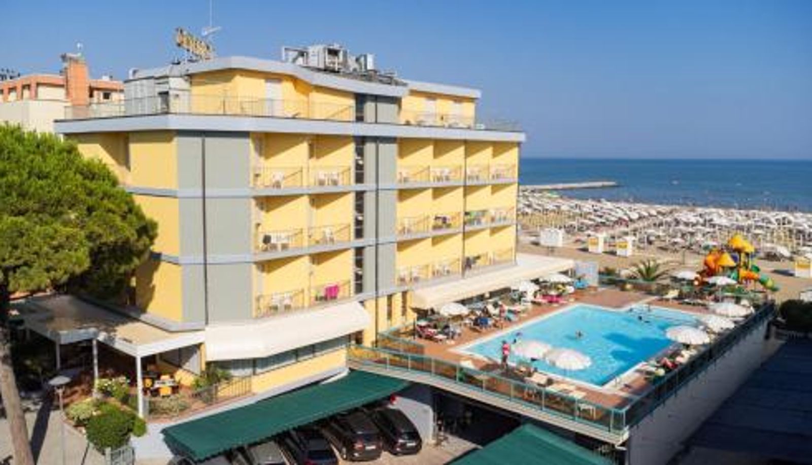 Pool - Hotel Touring