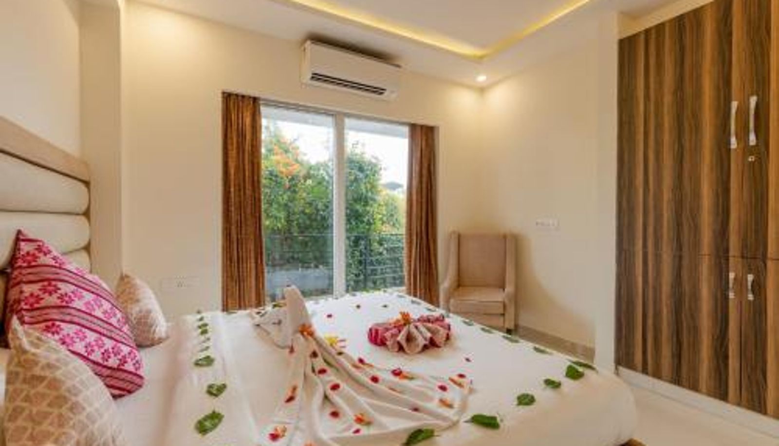 Chambre Familiale - Hotel White Rock By The Solitaire Hospitality