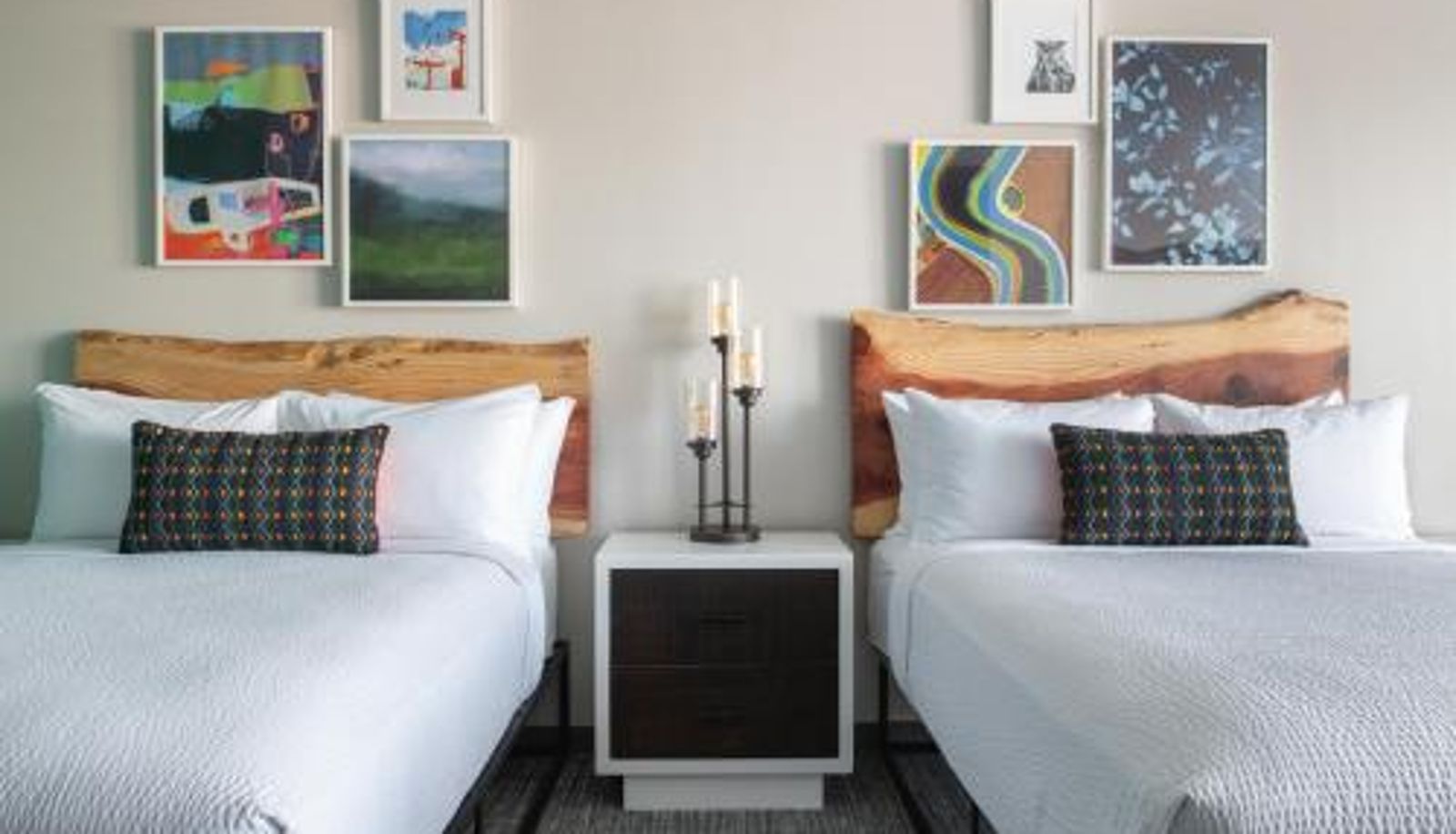 Info - The Independence Hotel