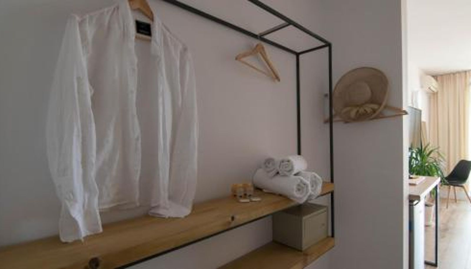 Informacje - The Mint Villa - Saint Vlas