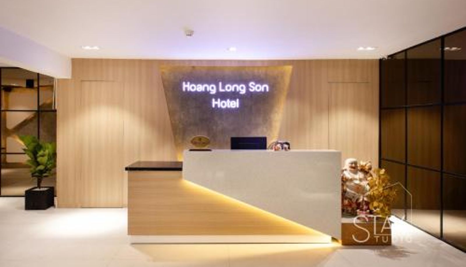 Receptie - Hoang Long Son 2