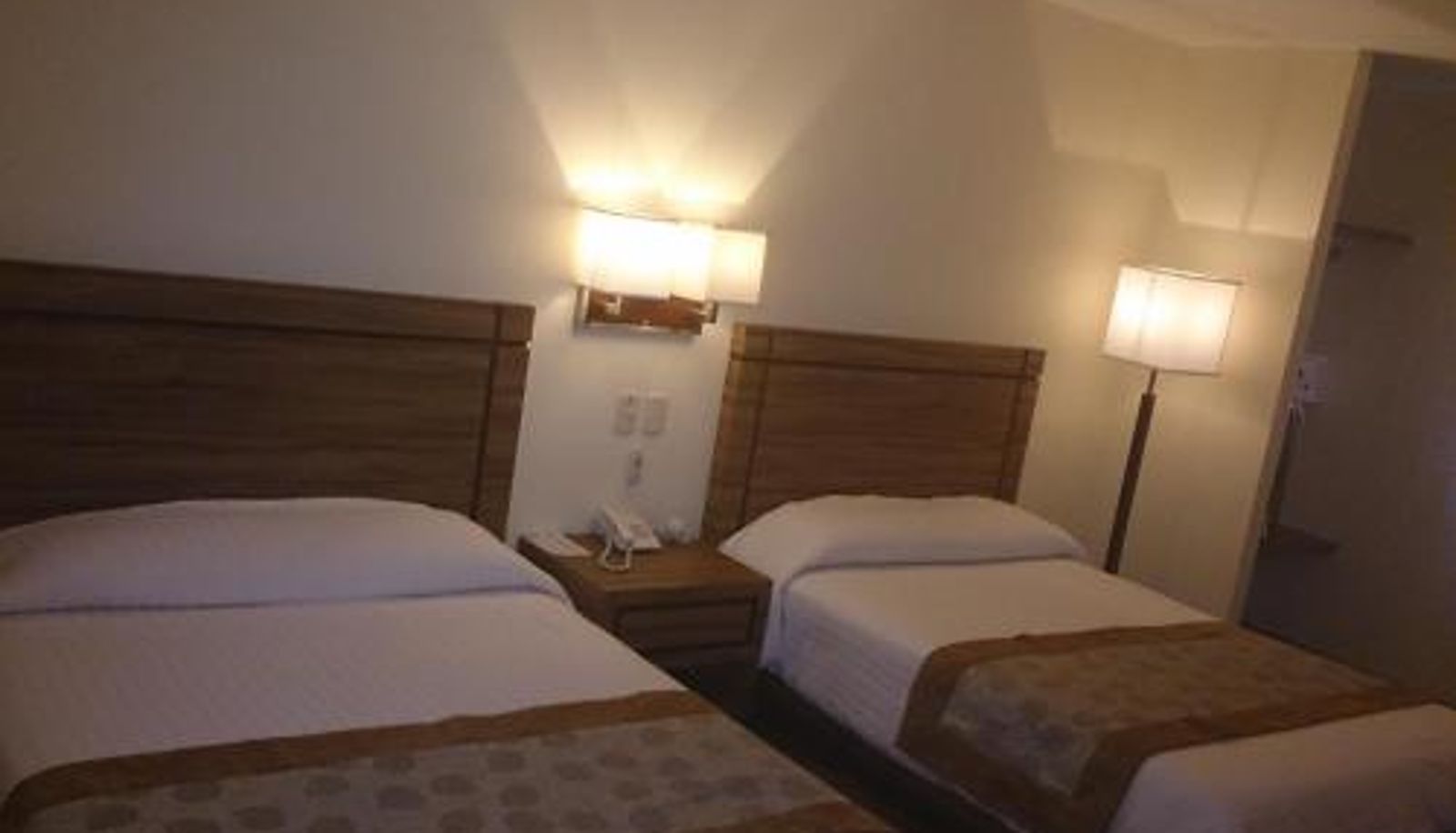 Zimmer - Hotel Oliver Inn - Business Class