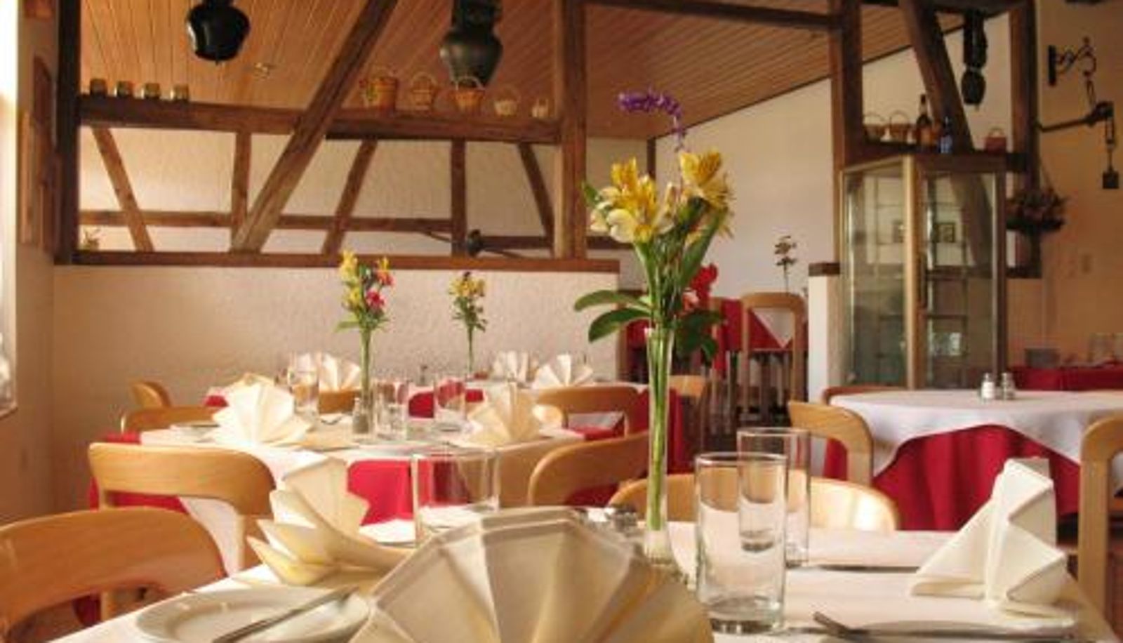 Frühstücksraum innerhalb des Restaurants - Hotel Andino Club - Hotel Asociado Casa Andina