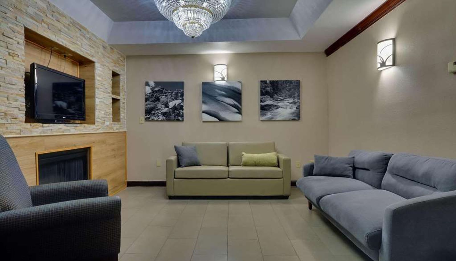 Hall - Country Inn & Suites By Radisson Savannah Gateway GA