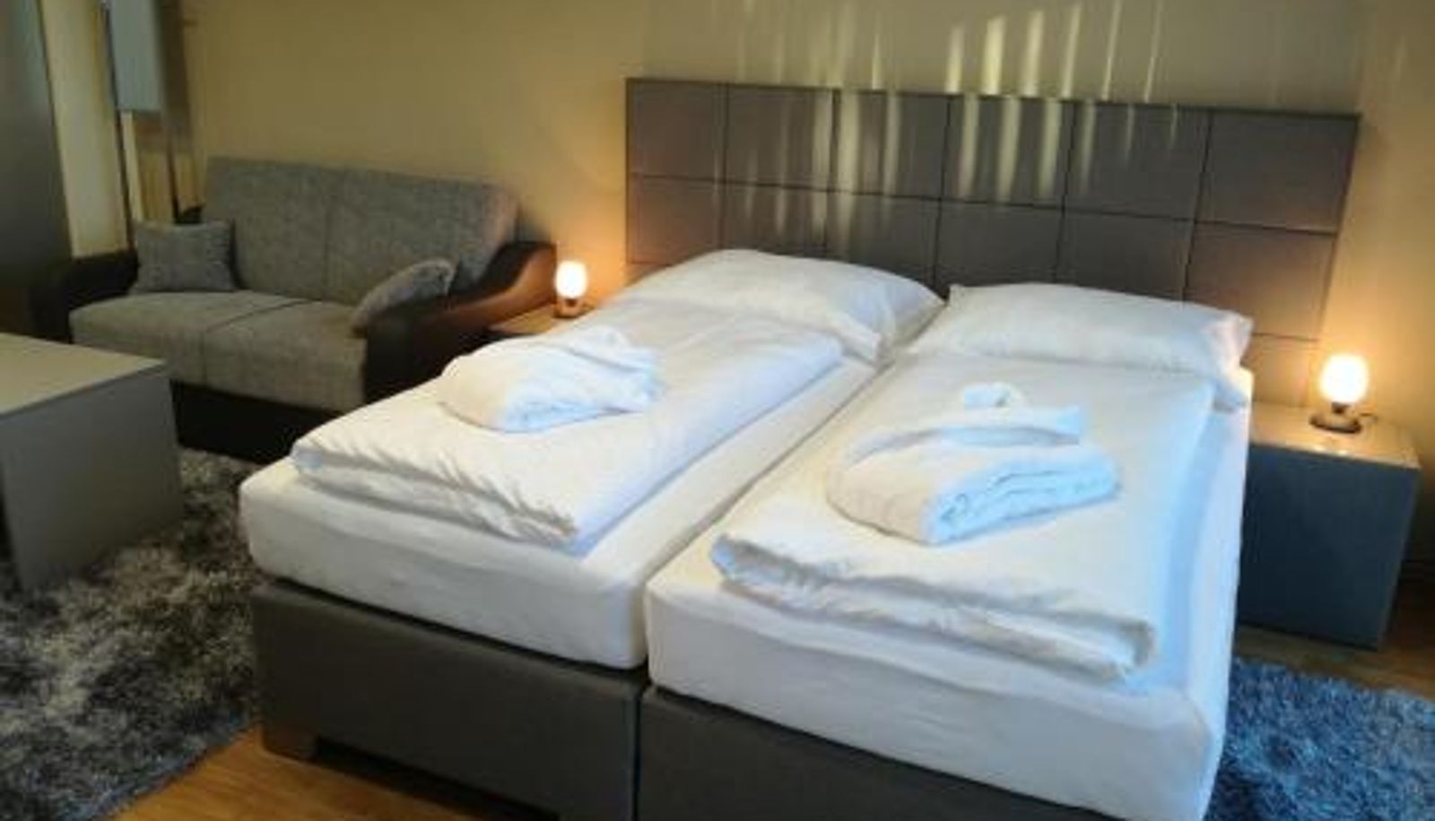 Zimmer - garni Hotel S.O.G.* * *