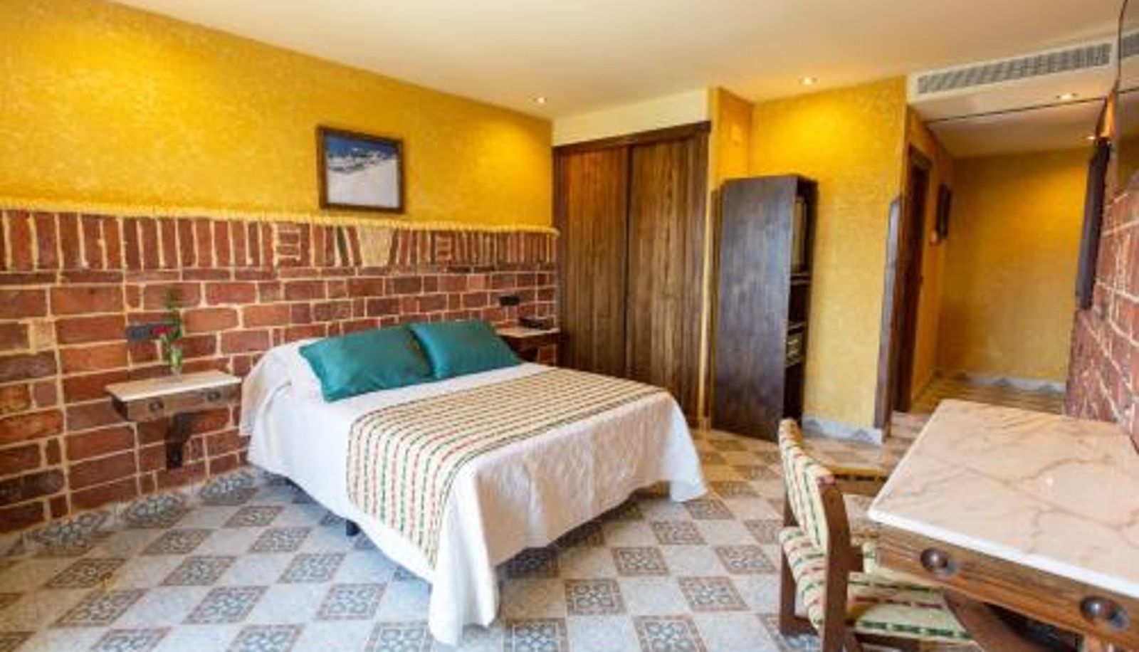 Info - Hotel Cerro La Nina