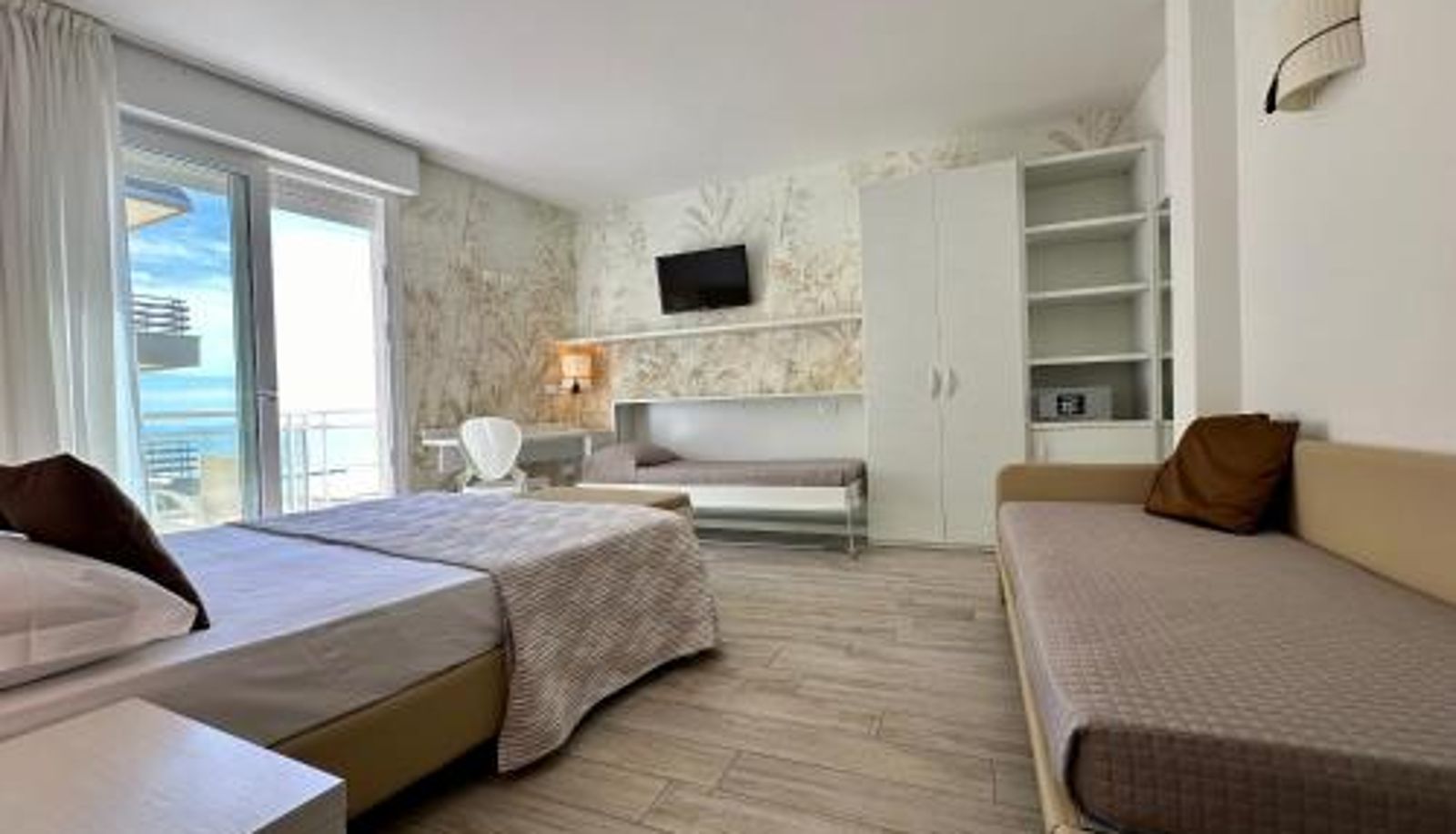 Pokój - Hotel Nizza Frontemare Superior 3 Stelle