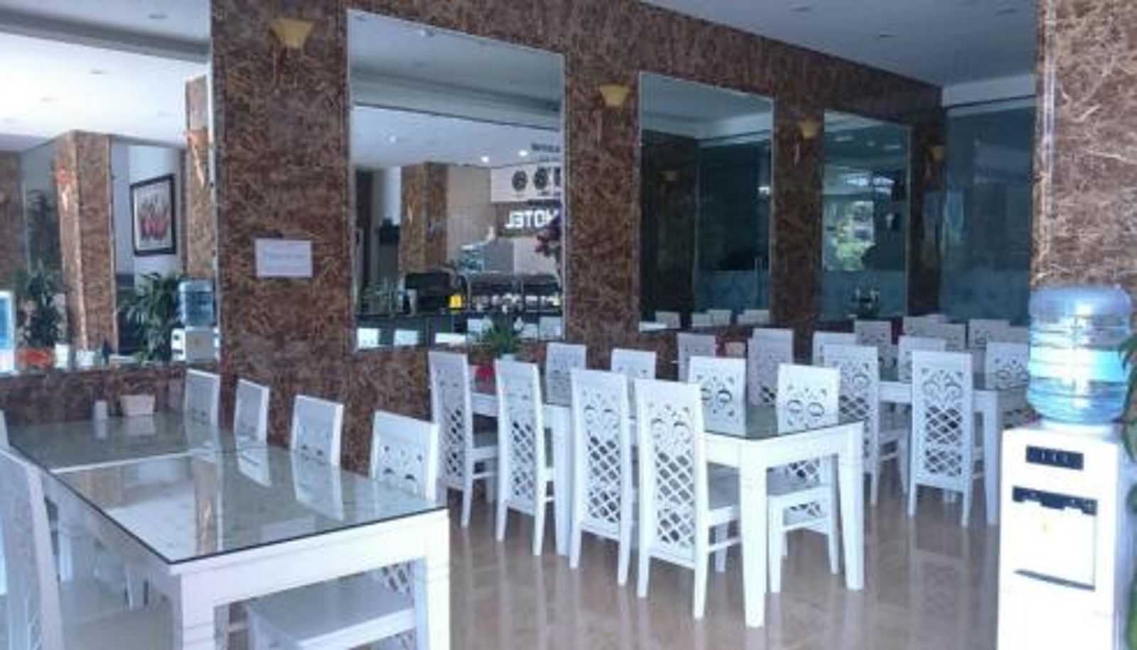 Breakfast room within the restaurant - DREAM HOTEL Bắc Ninh