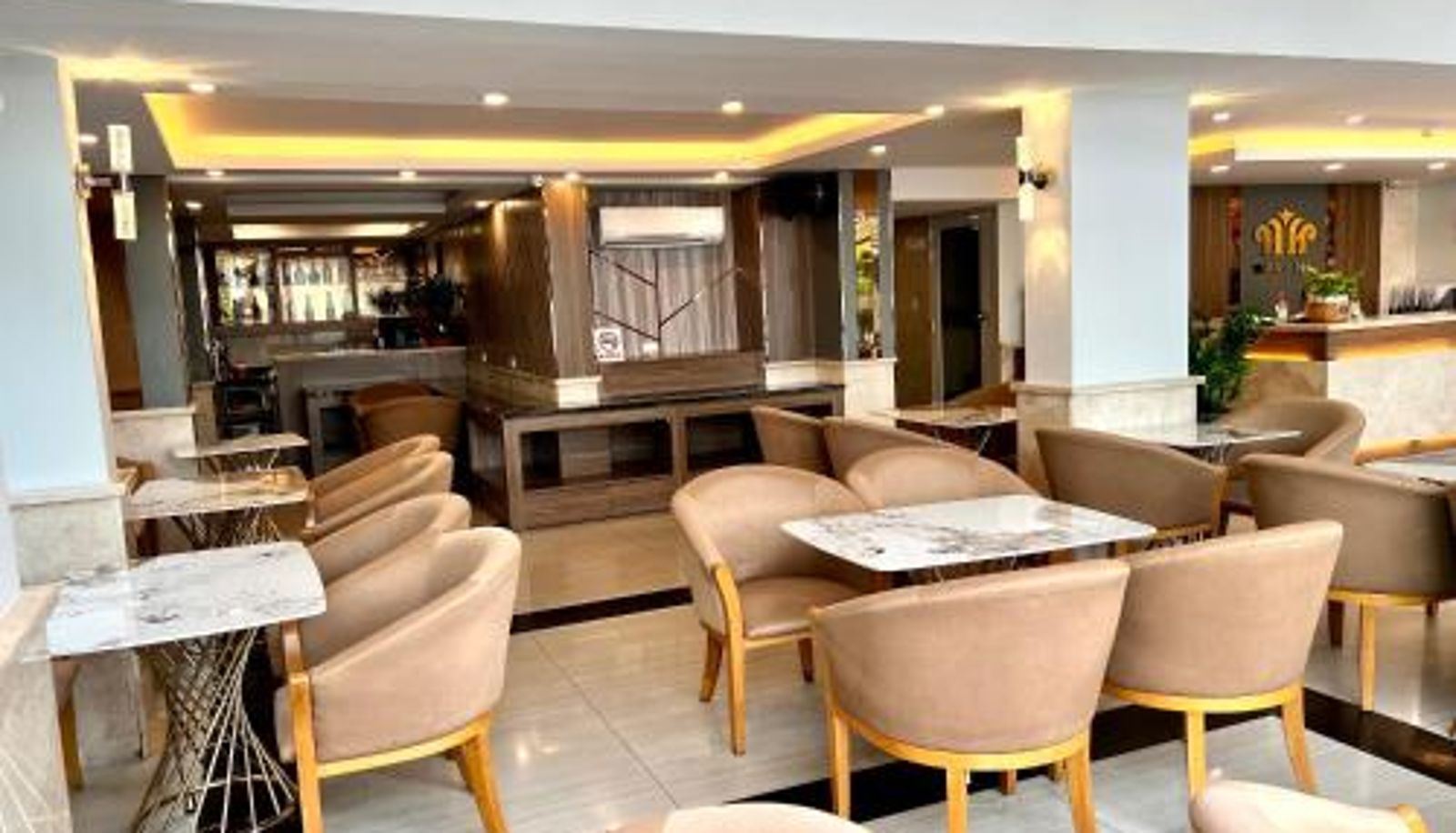 Ontbijtzaal in het restaurant - Nam Hy 1 Hotel