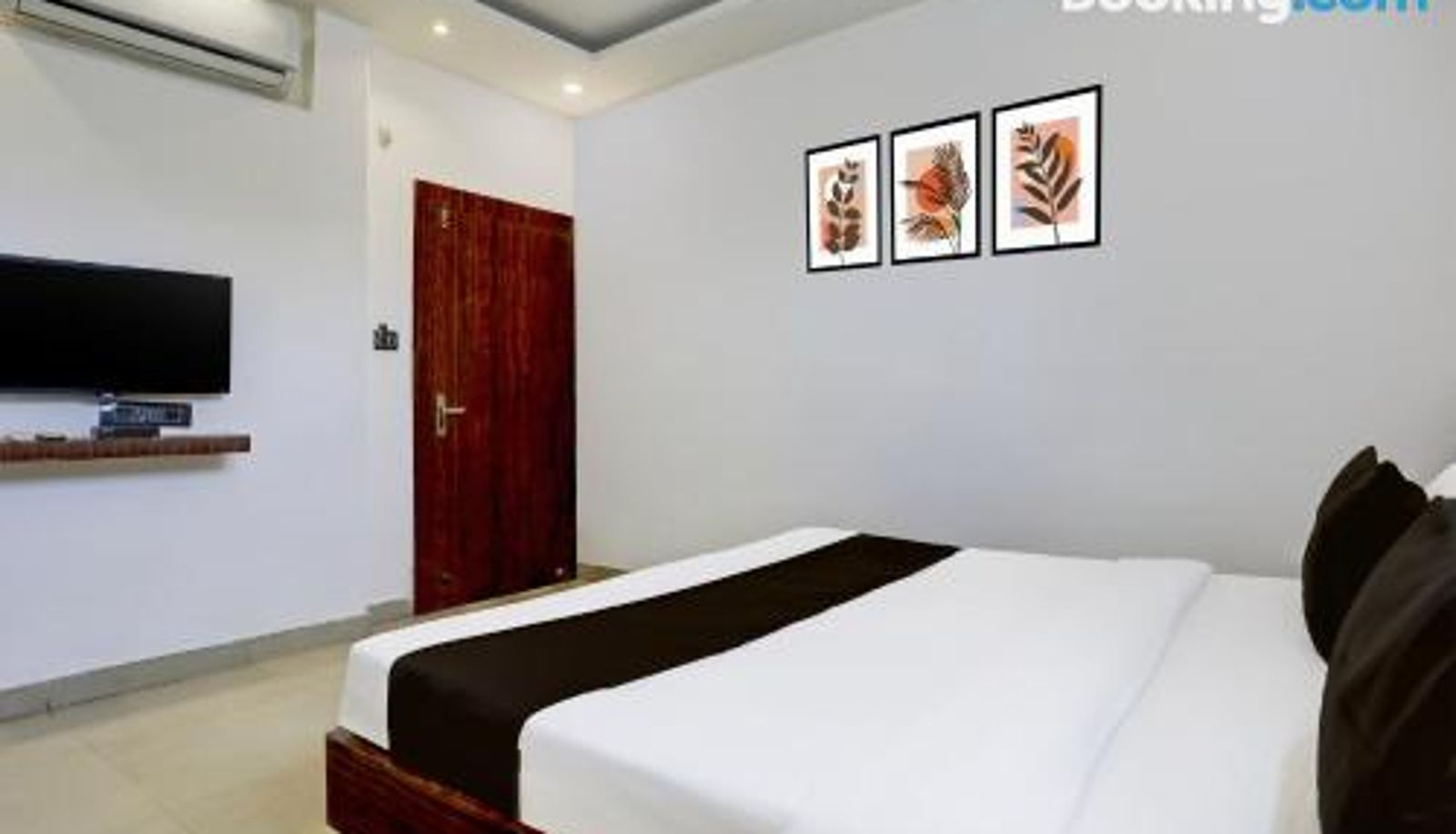 Room - Super Hotel O MP Nagar Near Rachna Tower