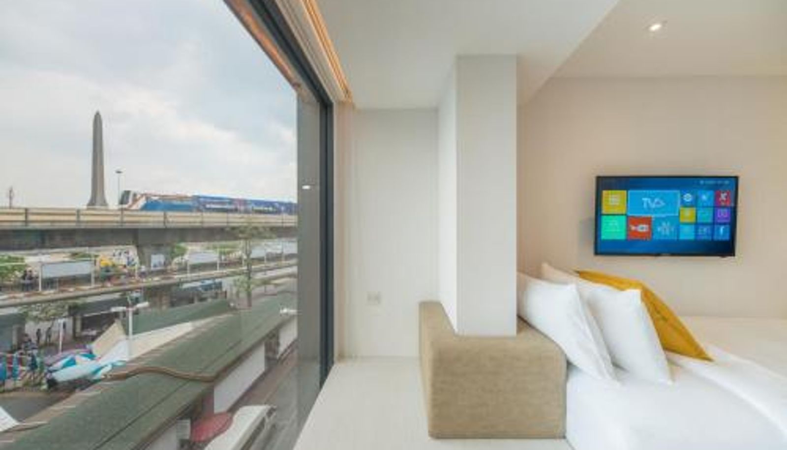 Informacje - Yello Rooms Hotel Victory Monument