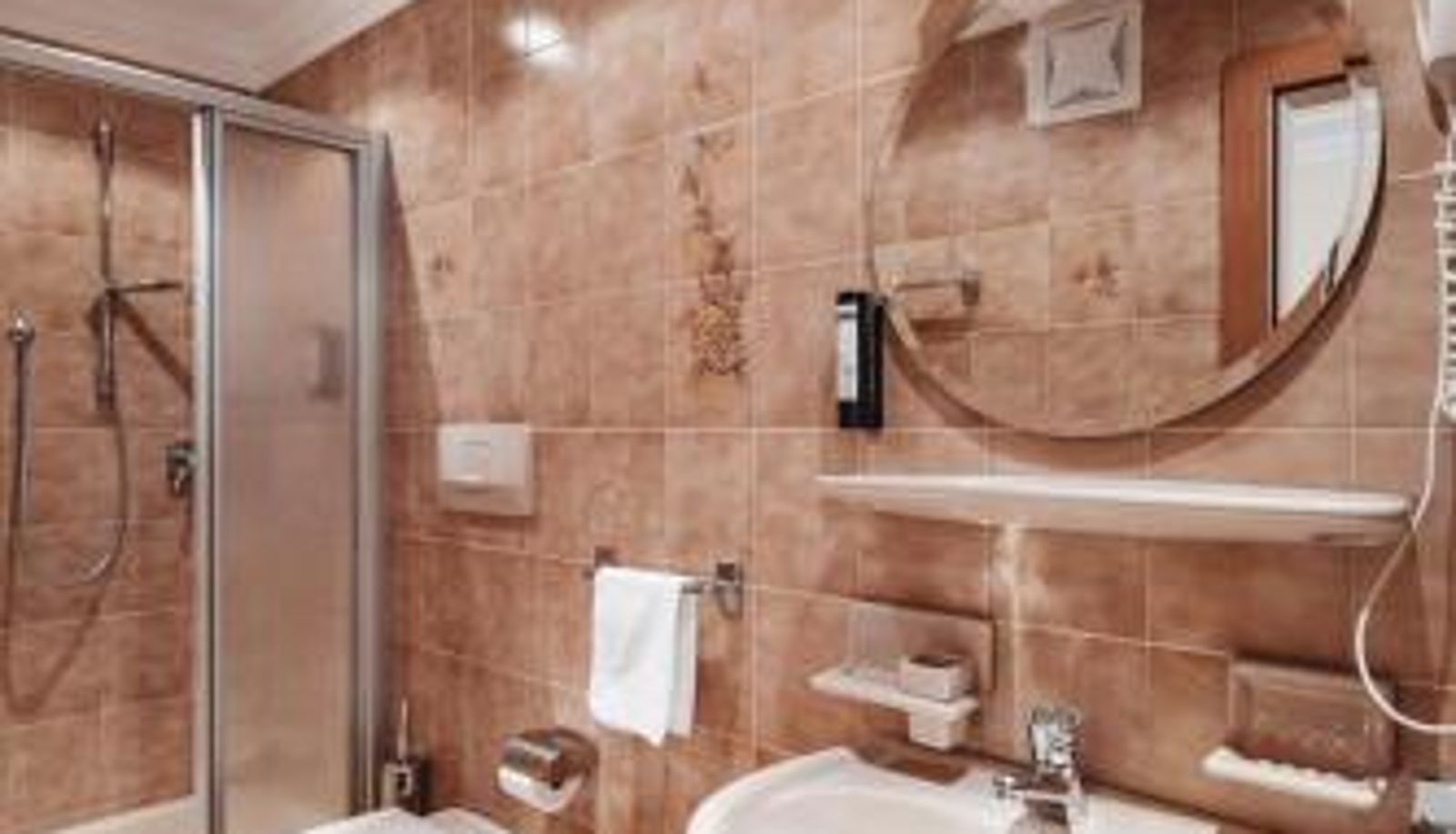 Badezimmer - Hotel Plan de Gralba - das Berghotel