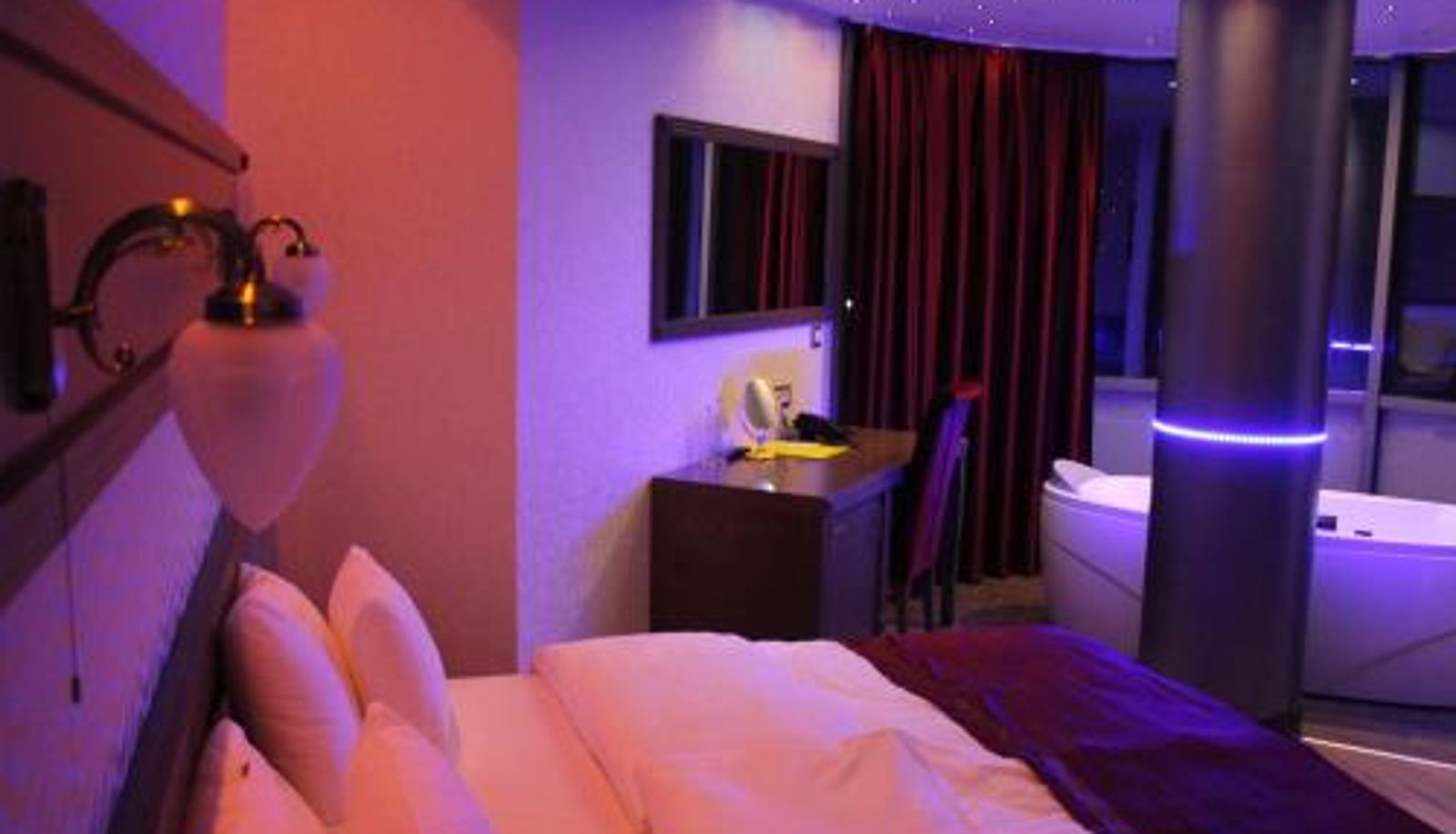 Habitación - City Palace Hotel