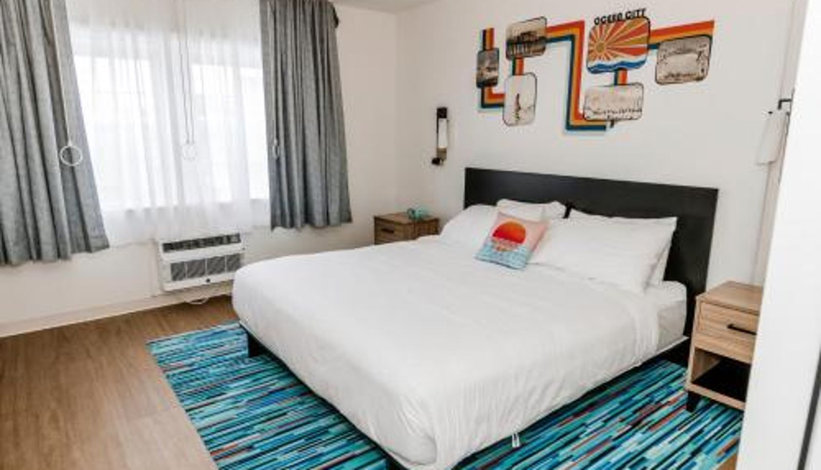 Room - SeaLoft Oceanfront Hotel