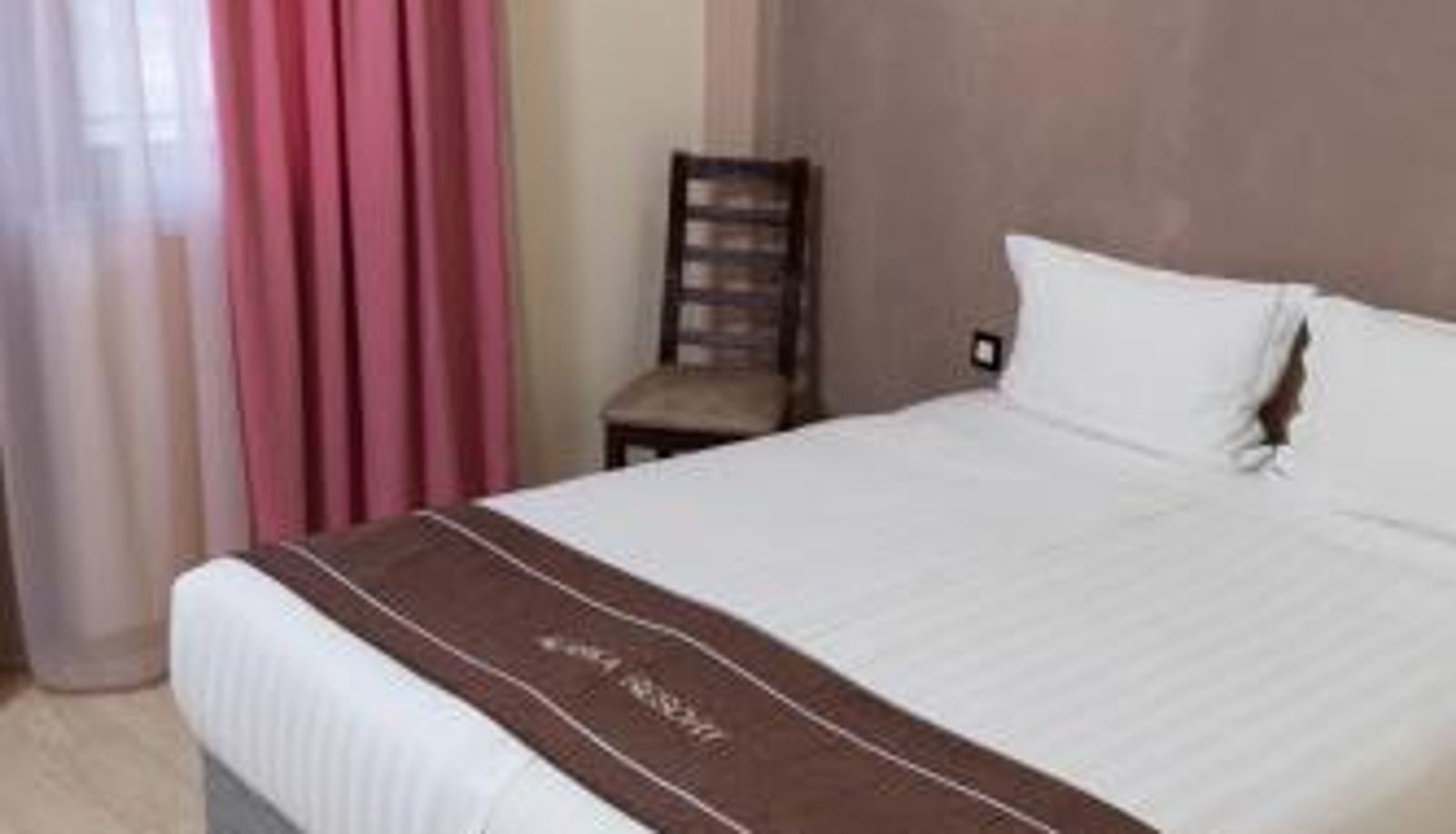 Room - Alaska Resort