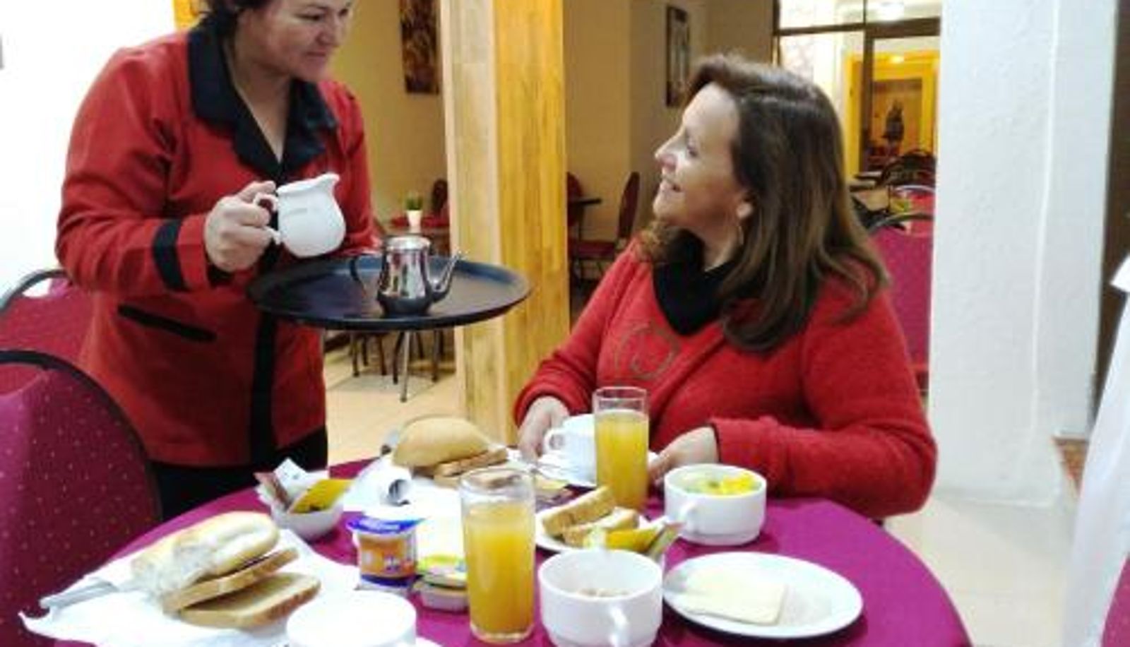 Frühstücksraum innerhalb des Restaurants - Gran Hotel Ovalle