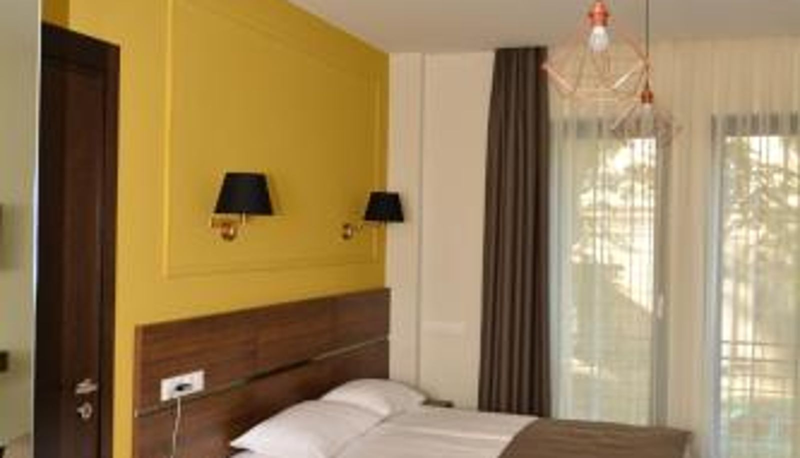 Kamer - Hotel Garnet Tbilisi