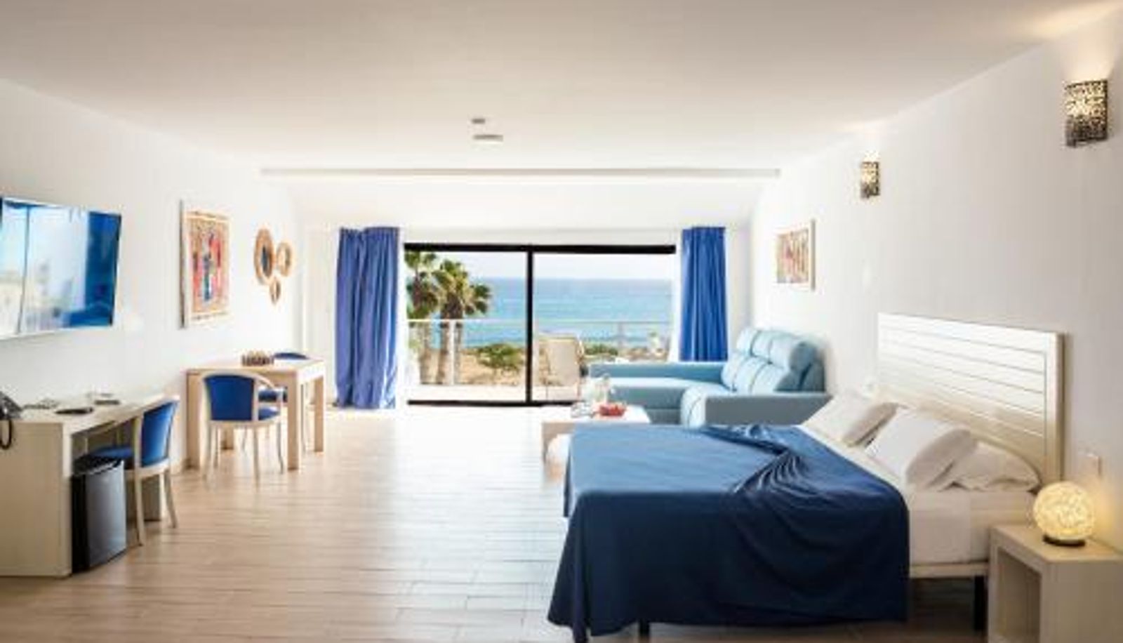 Familienzimmer - Hotel LIVVO Budha Beach