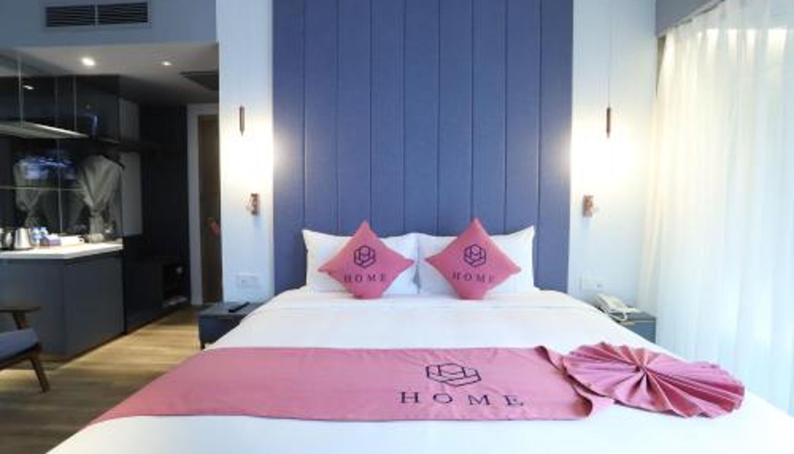 Room - HOME Hotel