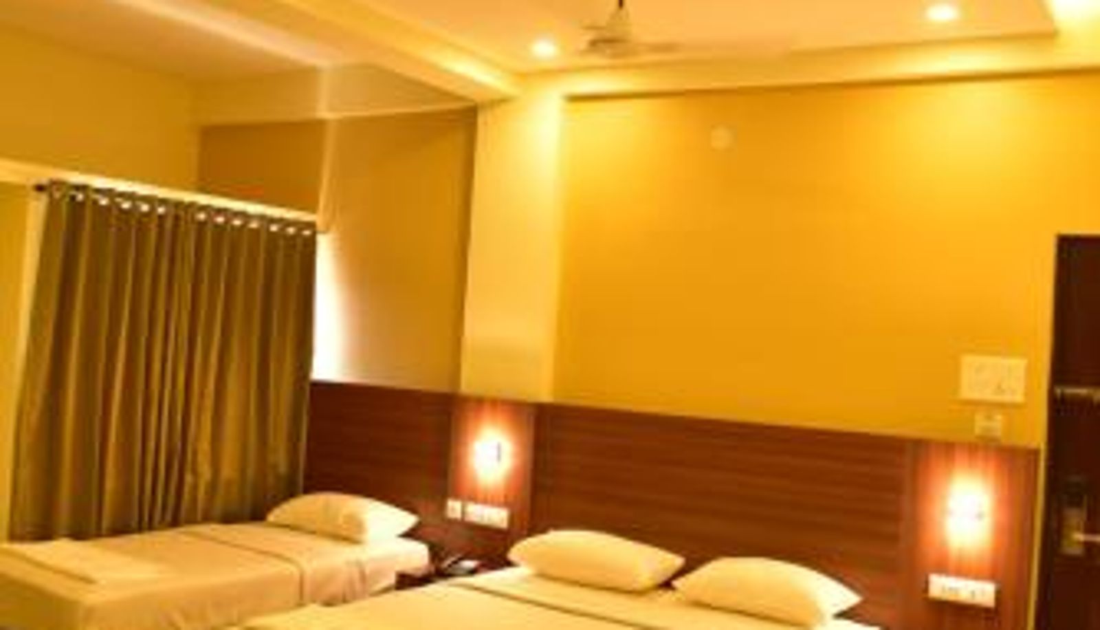 Habitación - Hotel Citywalk Residency