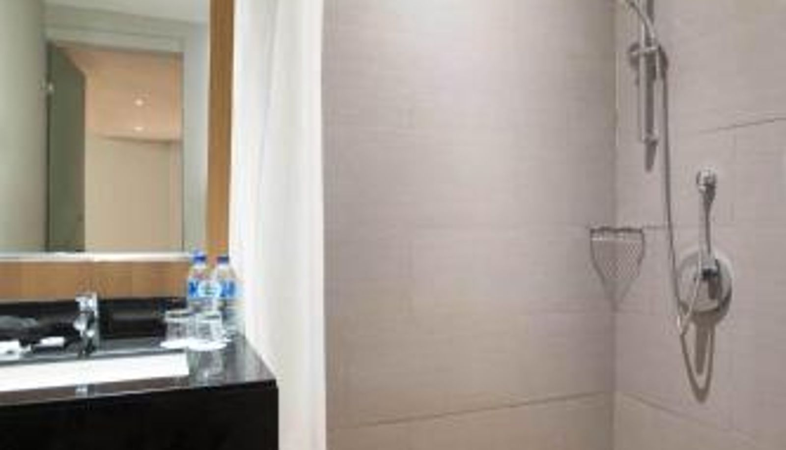 Suite - BATIQA Hotel Cirebon