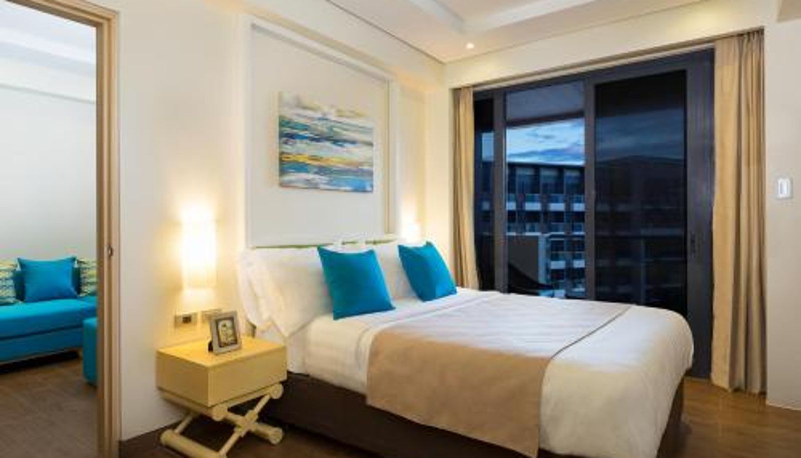 Suite - Savoy Hotel Boracay near Newcoast Beach
