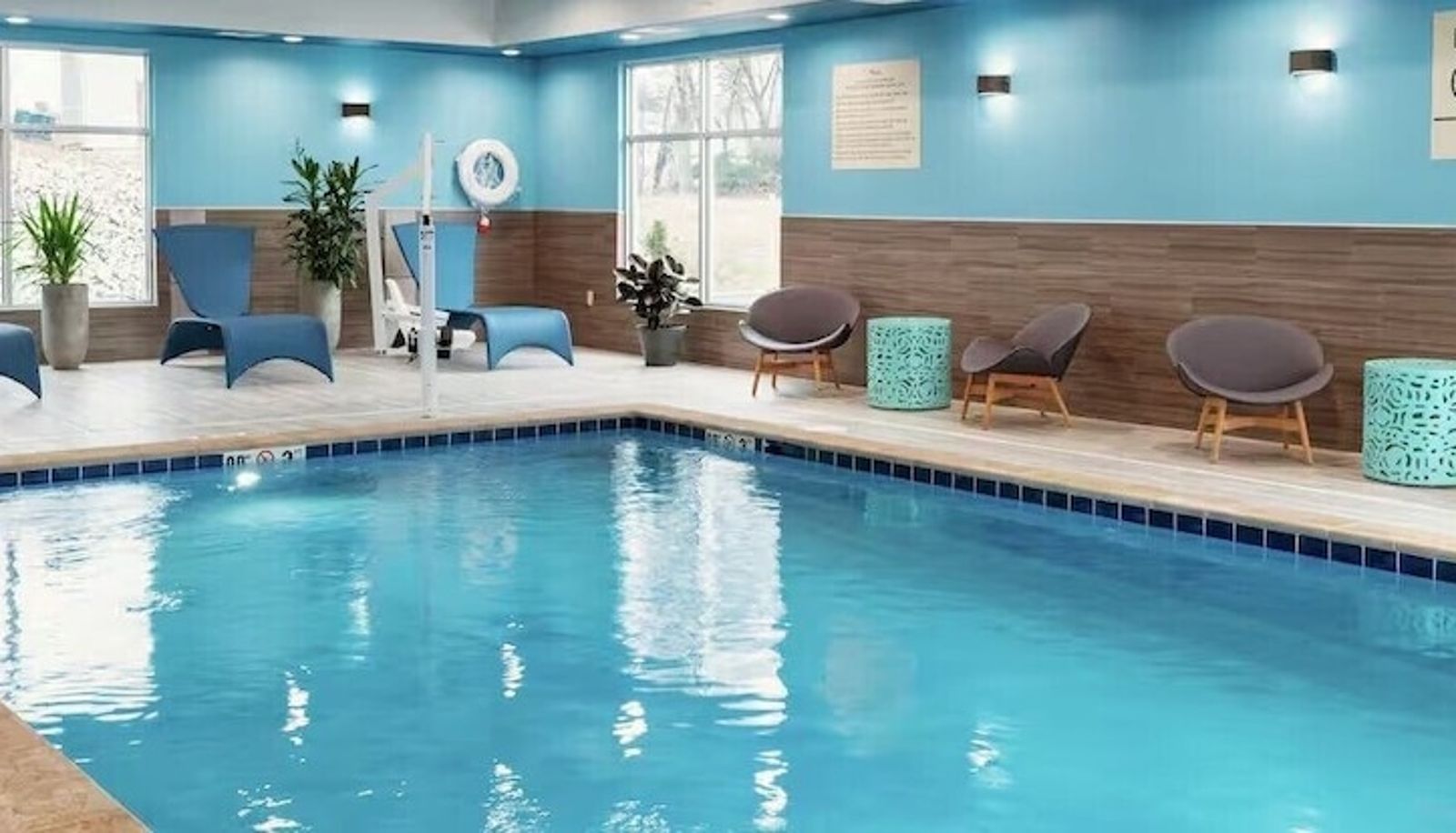 Piscina - Hampton Inn & Suites by Hilton Chico