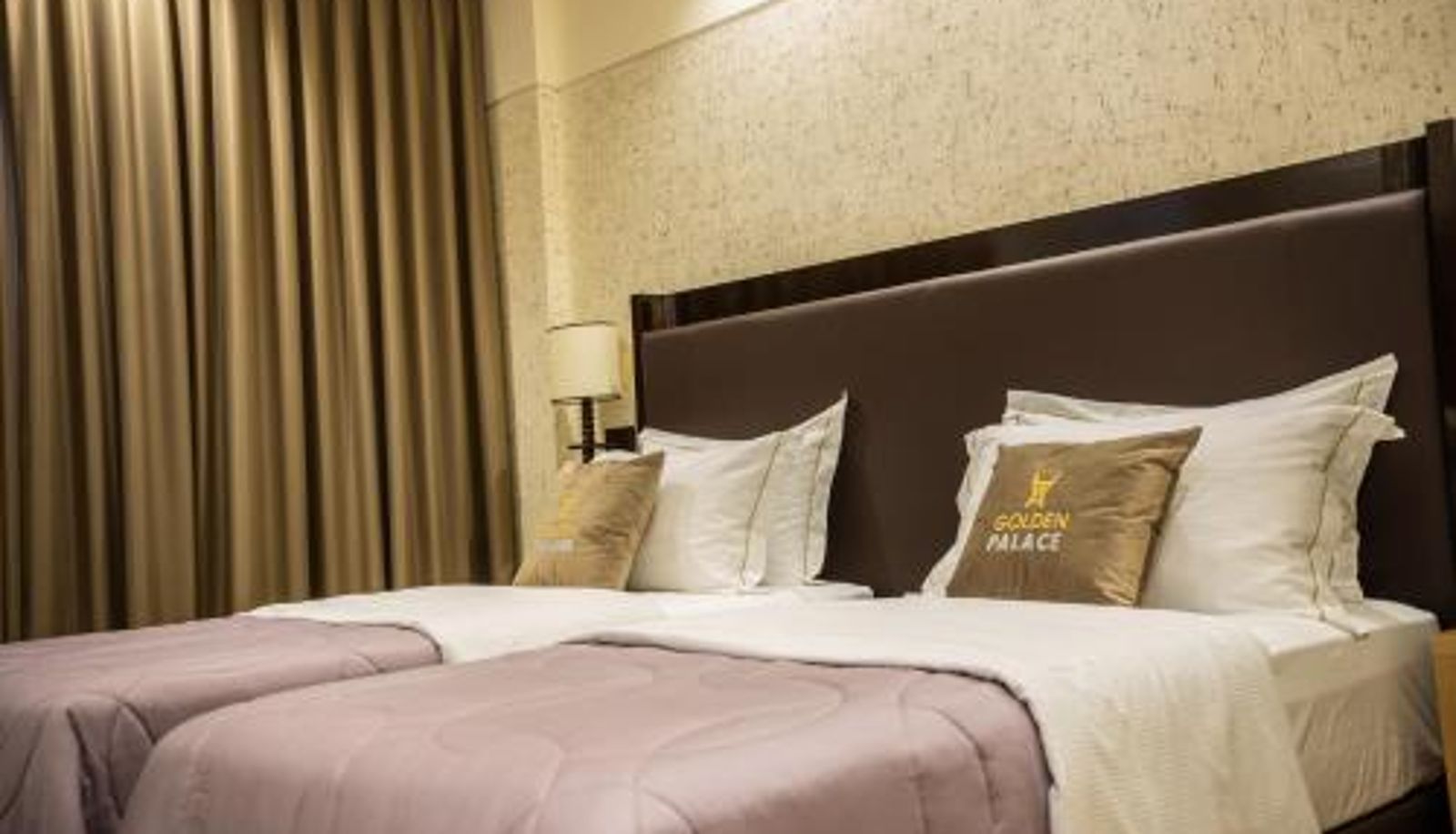 Info - Hotel Golden Palace
