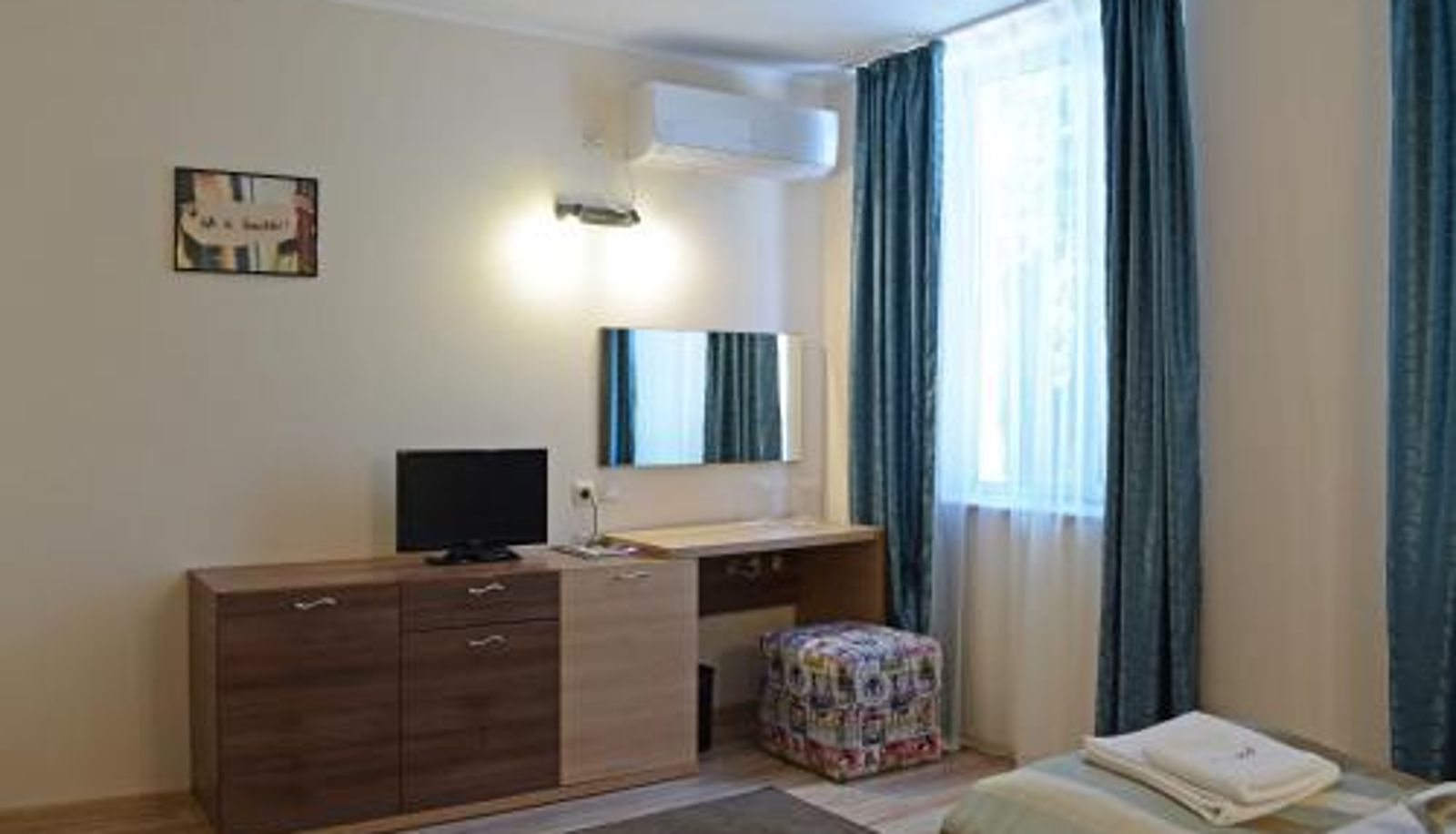 Room - City House Family Hotel & Restaurant