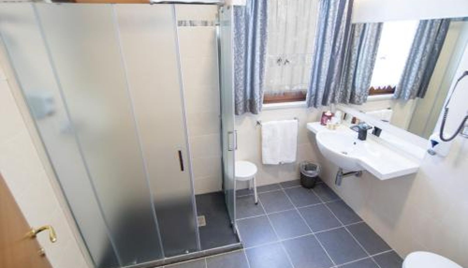 Info - Hotel Edelweiss
