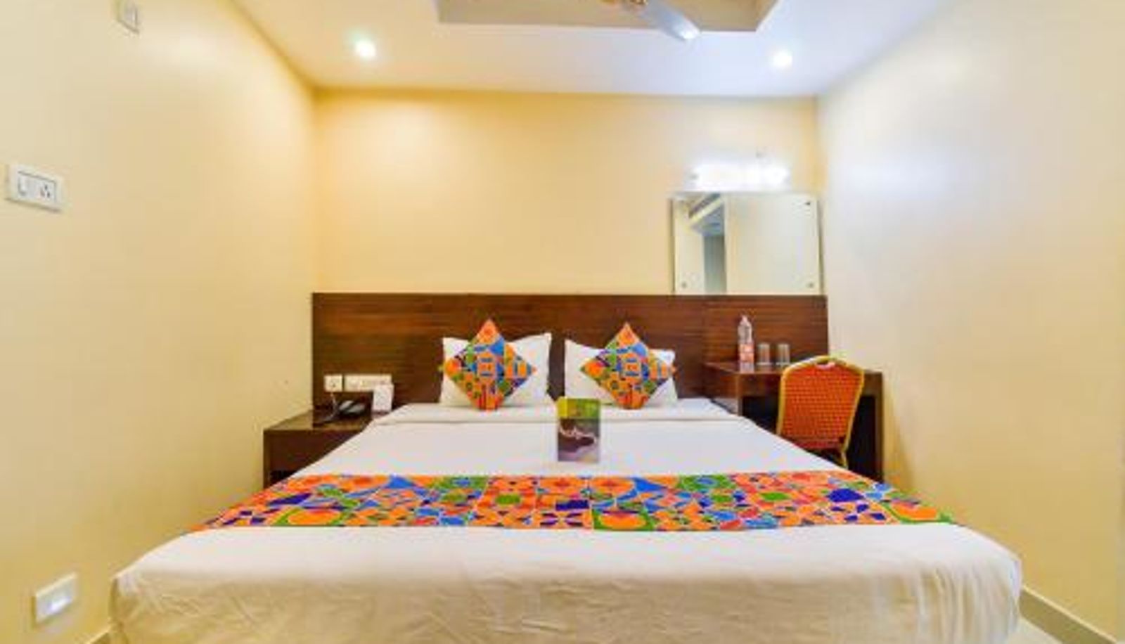 Zimmer - Via Deccan Heritage - Abids