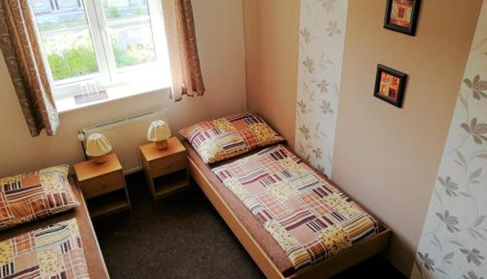 Camera - Vzdělávací Středisko a Hotel